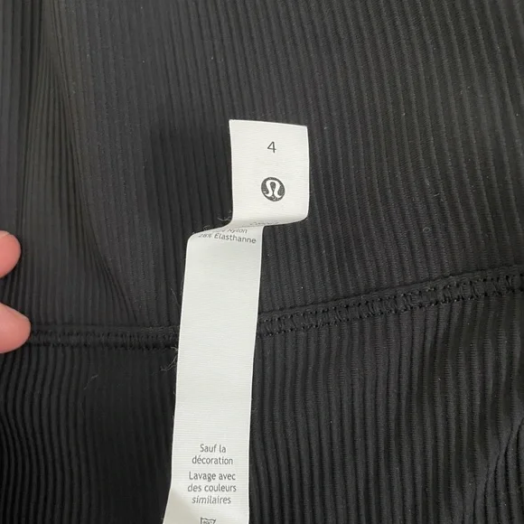 Women's Black Lululemon Ribbed Tank Top - Picture 3 of 3